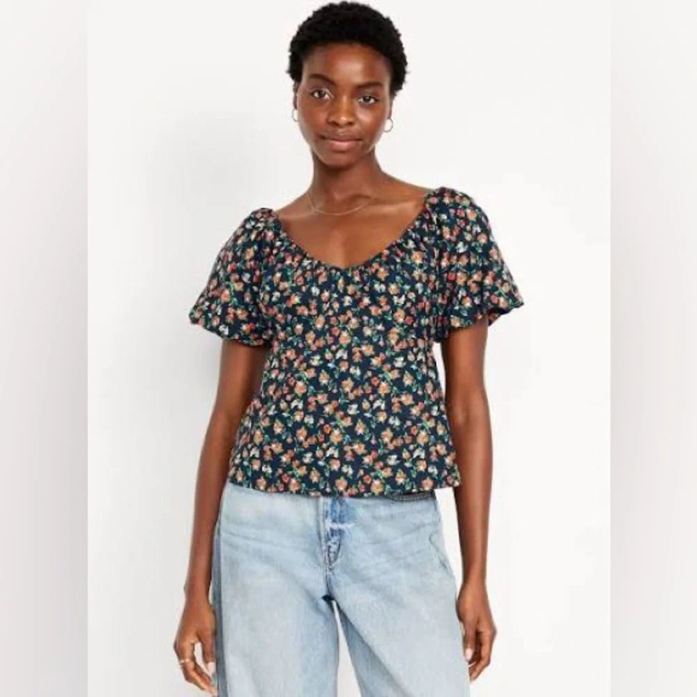 NWT old navy waist defined puff sleeve smocked back floral top XL‎